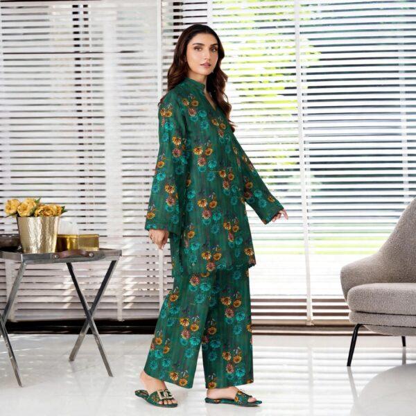 Safa Marwa Brand Tarkashi Linen 2PC - Winter Collection Design No. 04