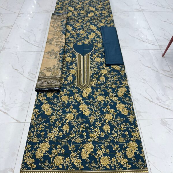 Safa Marwa Original Brand Winter Collection Bana Dora Tarkashi Linen 3 Piece Suit Women Dresses Design No 2