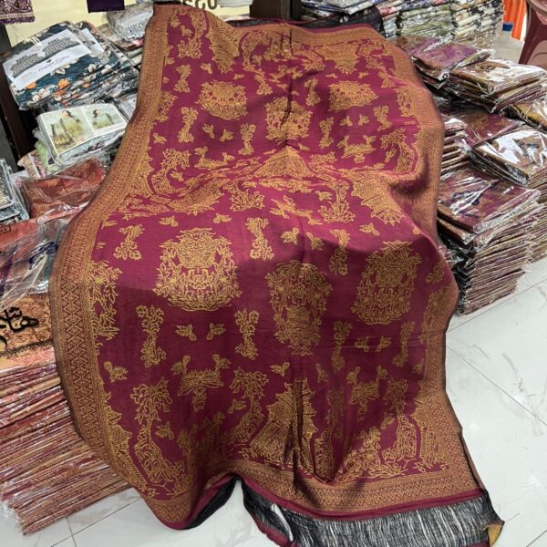 Maria B Jacquard Banarasi Winter Shawls - Women Wear Design No 3