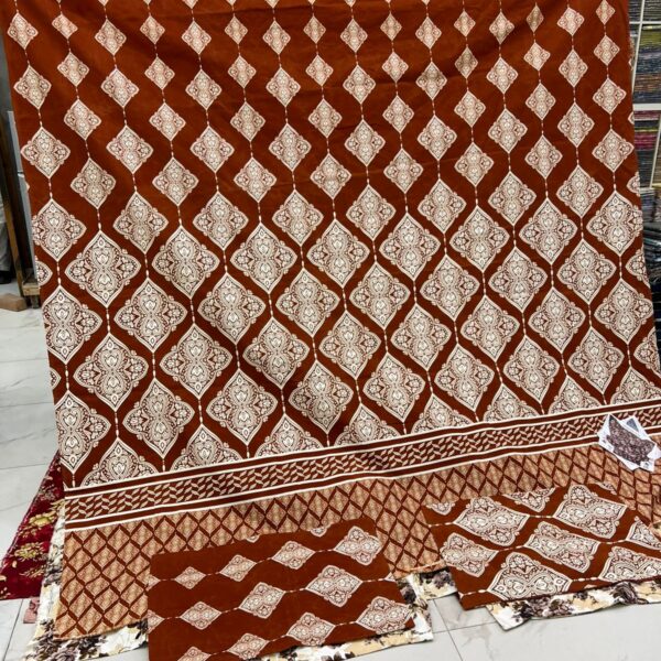 Safa Marwa Crystal Cotton Export Quality King Size Double Bedsheet Design No. 8