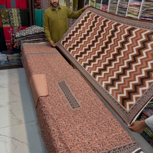 Chamak Damak Lawn Digital Printed 3 Piece Suit - Women Wear Design No. 14