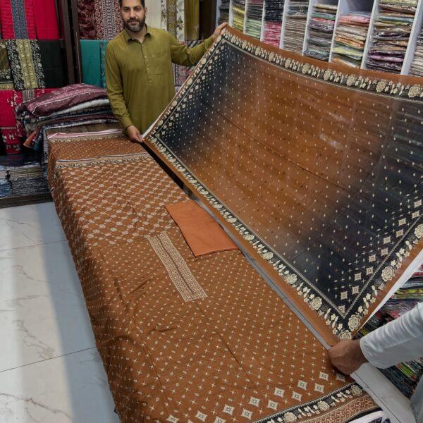 Chamak Damak Lawn Digital Printed 3 Piece Suit - Women Wear Design No. 19