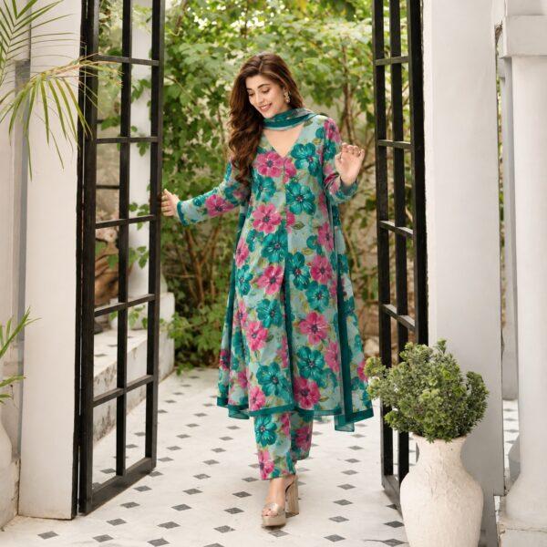 Branded Classic Khaddar Printed 3pc Suits - Women Wear Design No. 18